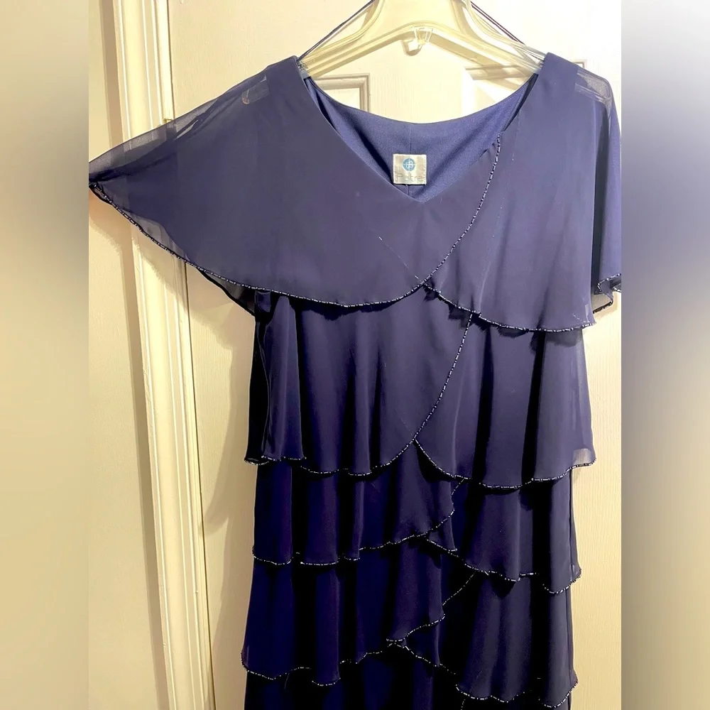 Patra cocktail dress in dark blue w/ shiny blue and silver beading - Picture 2 of 6